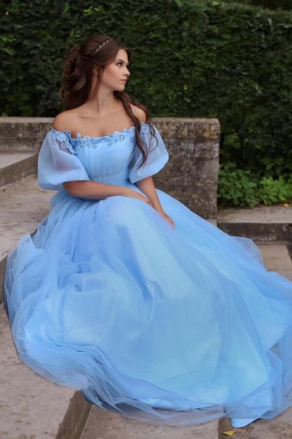 Robe de bal princesse en tulle, coupe trapèze, épaules dénudées, robe de soirée