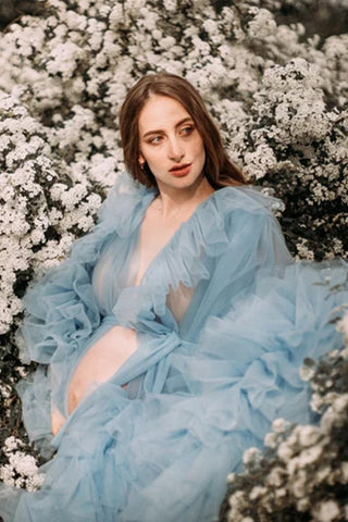 Vestido de maternidad de tul para sesión de fotos