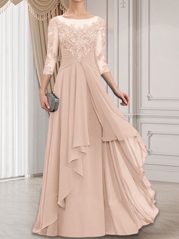 Robe de mariée en mousseline de dentelle, coupe trapèze, décolleté illusion, longueur au sol, avec volants cascade, idéale pour la mère de la mariée.