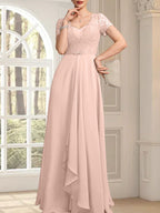 Vestido de corte A, escote corazón, largo hasta el suelo, de gasa, encaje, con cuentas y volantes en cascada para la madre de la novia.