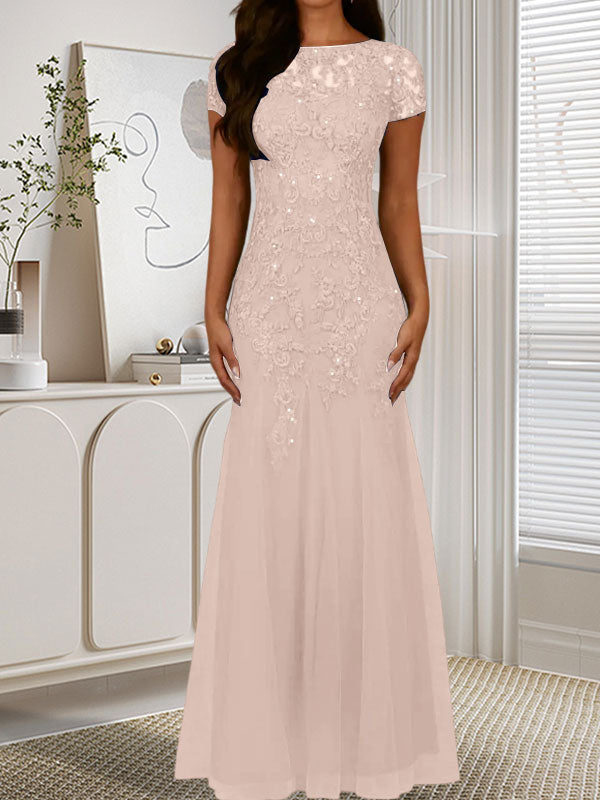 Vestido de tul con lentejuelas y escote sirena azul marino oscuro