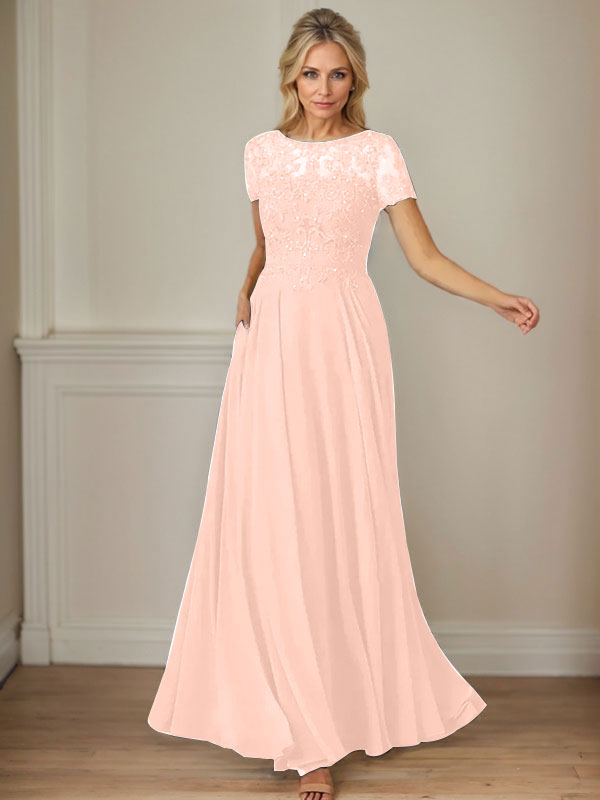 Robe en mousseline de soie bleu marine foncé, coupe trapèze, col bateau et sequins 