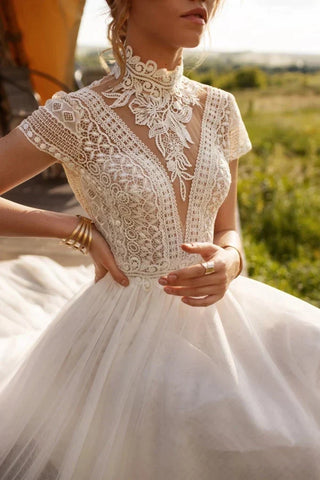 Boho Lace Tulle High Neck Wedding Dresses Women's Cap Sleeves A-Line Bohemian Bridal Gowns Vintage Elegant Robes De Mariée
