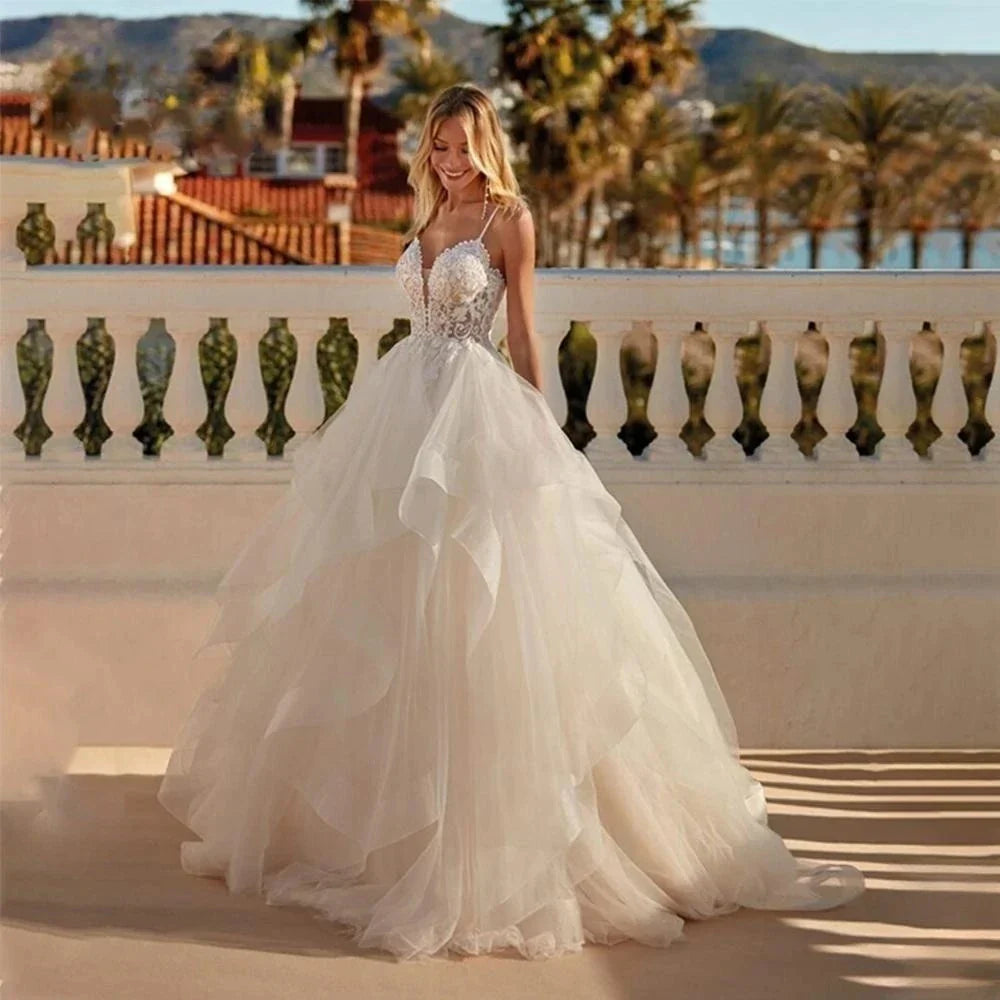 Boho Wedding Dresses Spaghetti Straps Vestidos De Novia Appliques Vestido De Noiva Backless Lace Robe De Mariée
