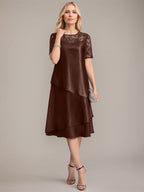 Vestido de corte A, escote redondo, largo hasta la rodilla, para la madre de la novia, con apliques y lentejuelas. 