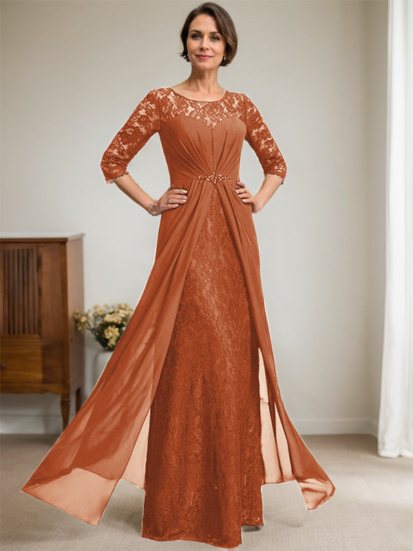 Vestido de novia de corte línea A, escote redondo ilusión, largo hasta el suelo, de gasa de encaje con volantes y pedrería. 