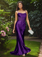 Vestido de fiesta largo de sirena sin tirantes con rosa 3D y corpiño transparente