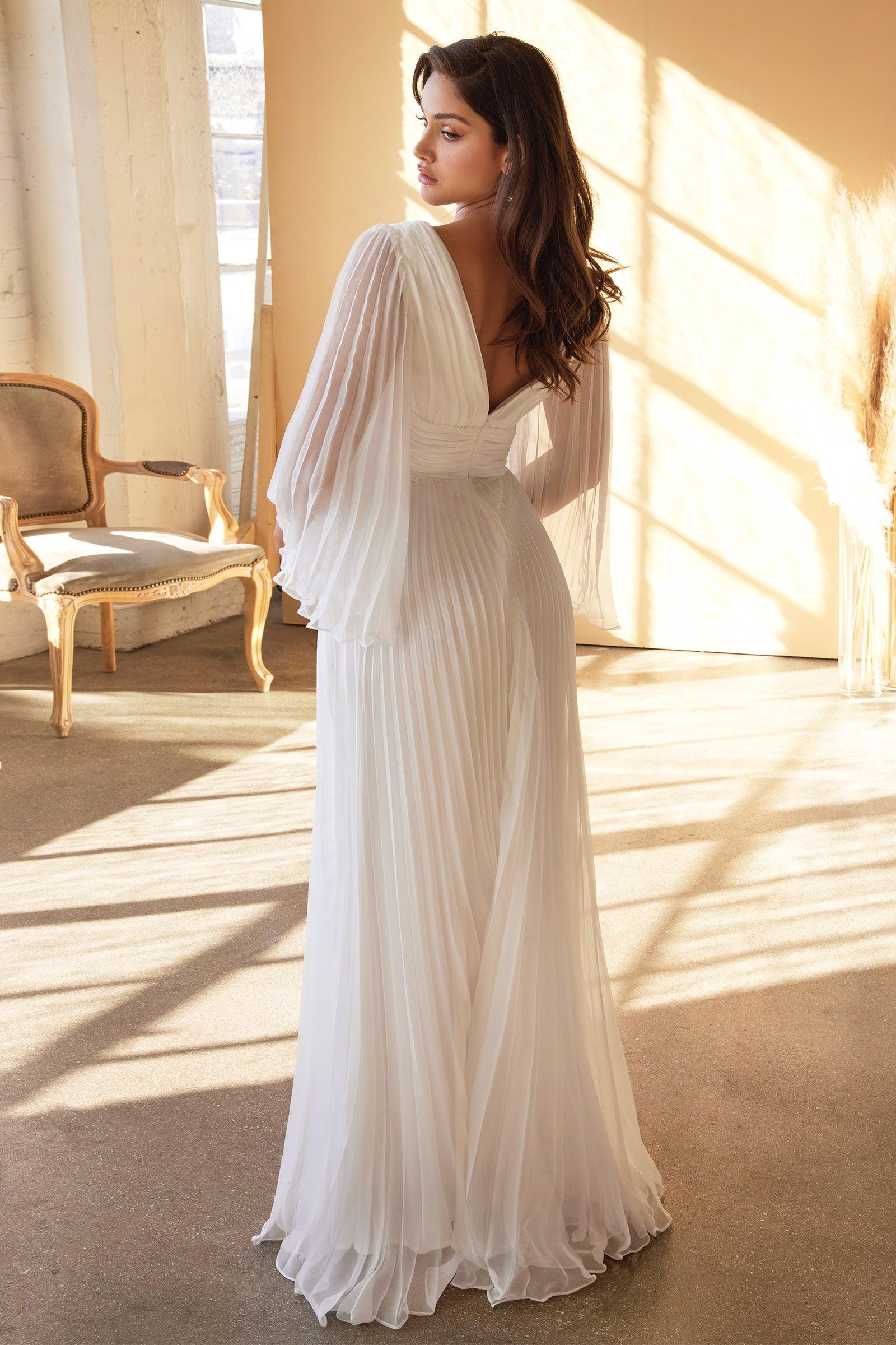 Robe de mariée longue plissée de coupe trapèze