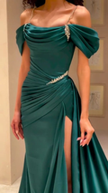 Robe de soirée sirène épaules dénudées, longue fendue, plissée et ornée de perles Y5904