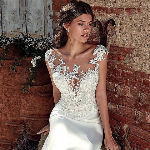 Cap Sleeve Appliques Lace Sheath Wedding Dress  Illusion Bohemian Bridal Gowns Beach Satin Vestido De Novia