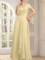 Vestido de corte A, escote corazón, largo hasta el suelo, de gasa, encaje, con cuentas y volantes en cascada para la madre de la novia.