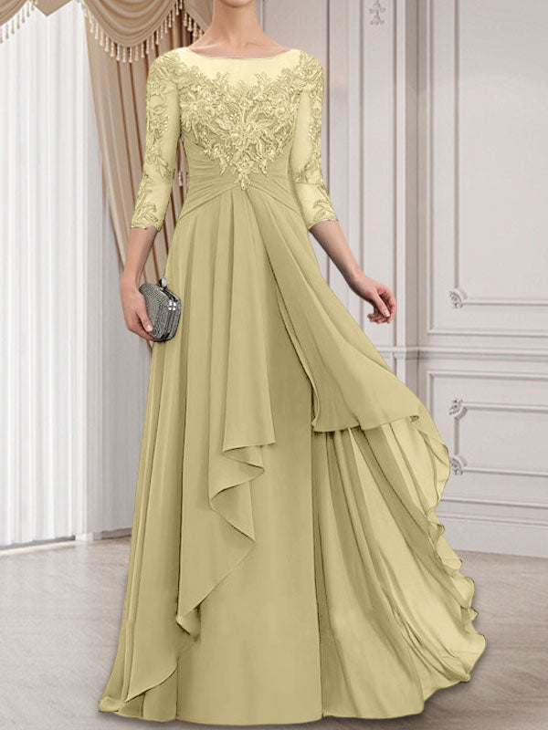 Robe de mariée en mousseline de dentelle, coupe trapèze, décolleté illusion, longueur au sol, avec volants cascade, idéale pour la mère de la mariée.