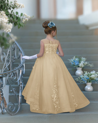 Vestido de baile de princesa Serenity con apliques de encaje y adornos de mariposas 