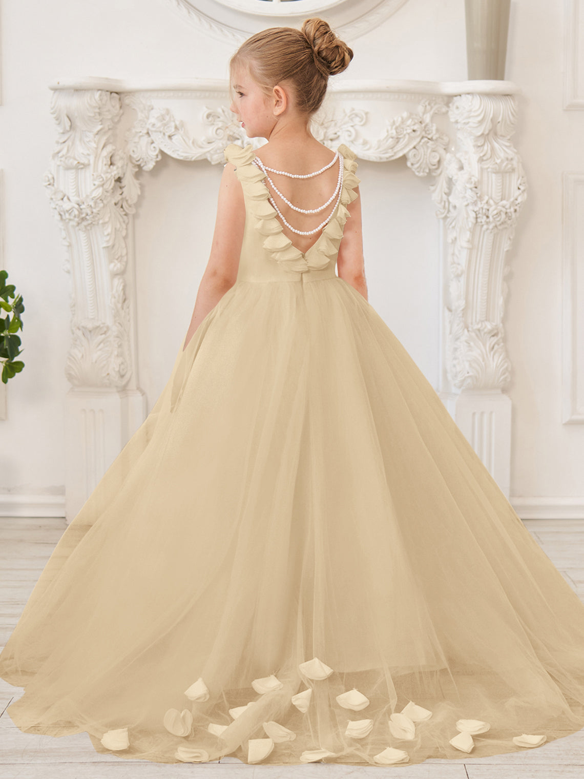 Elegante vestido blanco de tul para niña de las flores con cola corta 