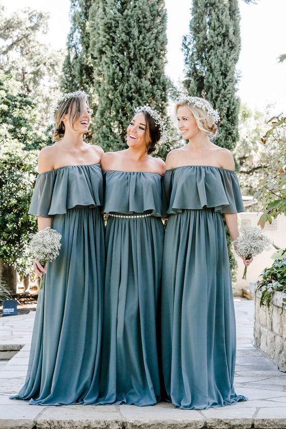 Vestidos de dama de honor largos, baratos, de gasa, con hombros descubiertos, color pizarra y de diferentes estilos. 