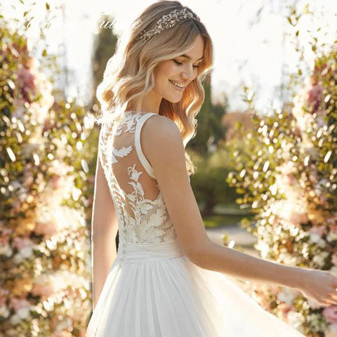 Chiffon Lace Bridal Dresses Deep V-Neck Wedding Gown A-Line Sleeveless robe de mariée bohème Buttons Backless Bride Custom Made