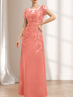 Robe de mère de la mariée en mousseline de dentelle, coupe fourreau/colonne, décolleté illusion, longueur au sol, ornée de sequins