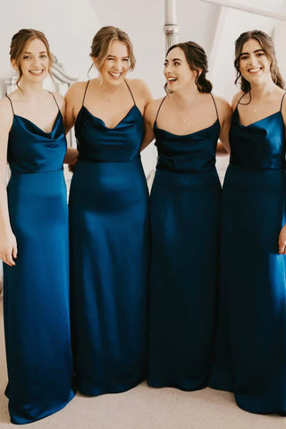 Vestido de dama de honor color champán con tirantes finos y cuello drapeado BD123