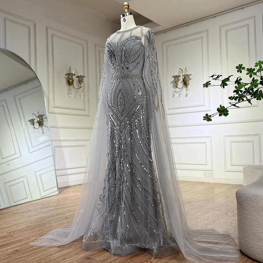 Vestido de noche sirena gris árabe 2025 con elegantes mangas tipo capa con cuentas para ocasiones formales LA72611 