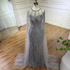 Vestido de noche sirena gris árabe 2025 con elegantes mangas tipo capa con cuentas para ocasiones formales LA72611 