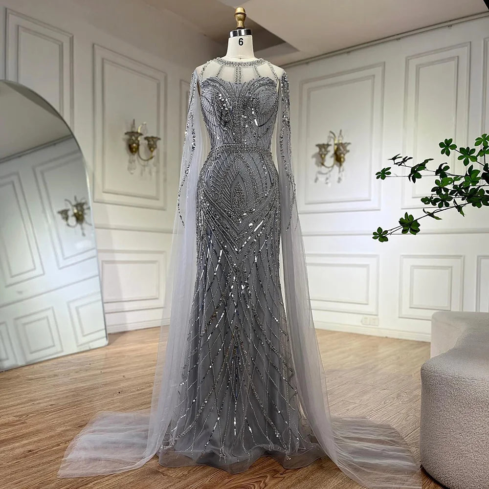 Vestido de noche sirena gris árabe 2025 con elegantes mangas tipo capa con cuentas para ocasiones formales LA72611 