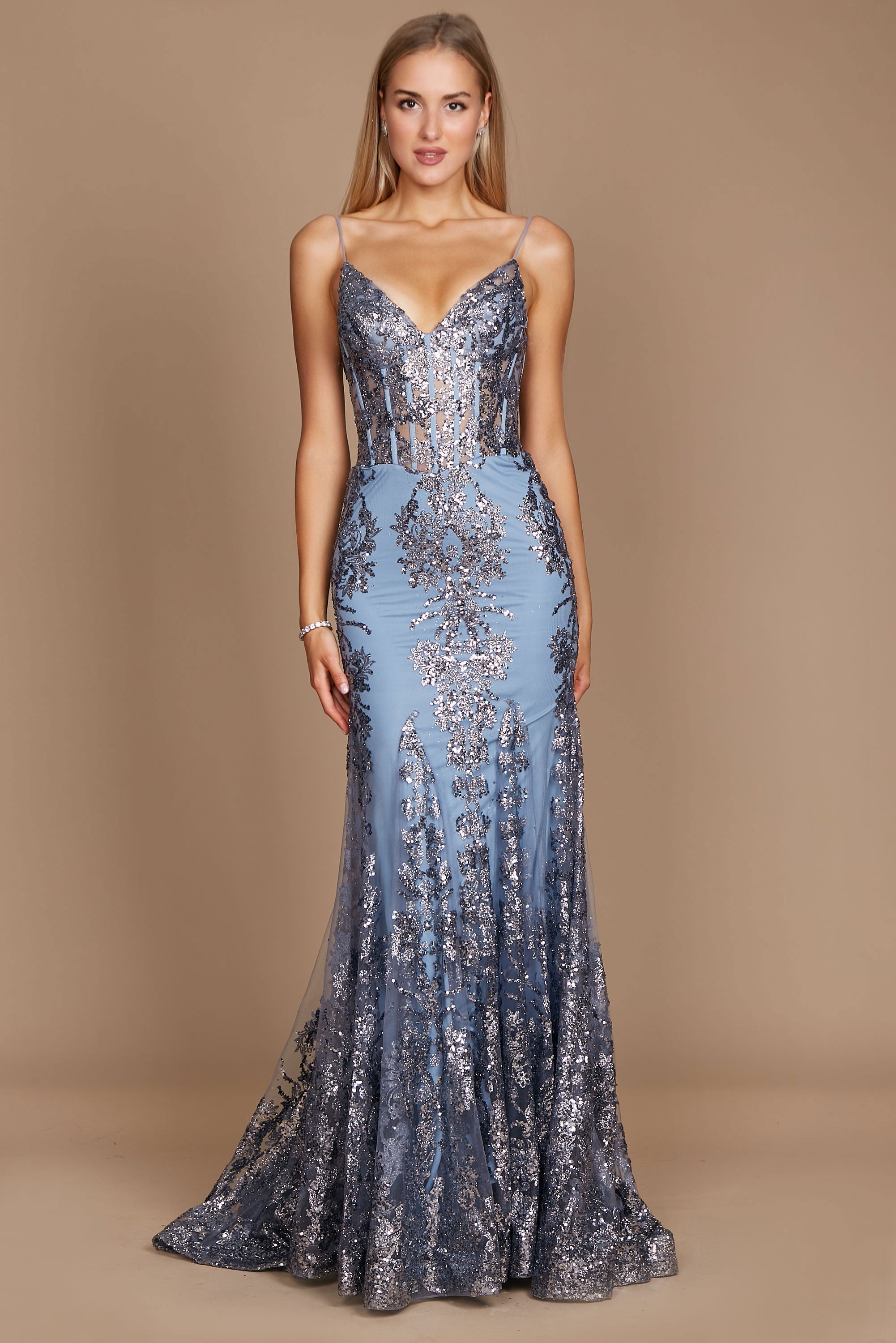 Robe de bal longue et élégante avec corset ajusté