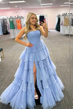 Vestido largo de fiesta de tul sin tirantes, corte en A, con volantes escalonados