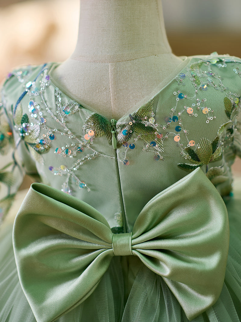 Vestido de bebé niña color verde salvia de manga larga hasta la rodilla 