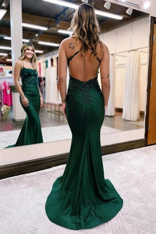 Robe de bal sirène à fines bretelles spaghetti en satin élastique et perles