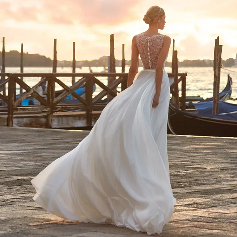 Vestido de novia de playa de gasa con escote en V profundo, elegante espalda ilusión de encaje, vestidos de novia blancos de noche. 