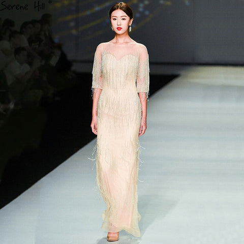 En oferta sin devolución sin reembolsoVenta Dubai Champagne Langarm Sexy Abendkleider 2025 Perlen Quaste Elegante Meerjungfrau Formale Kleid LA6559