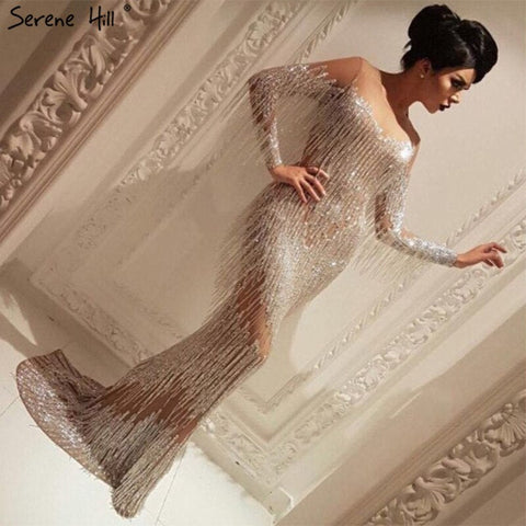 En oferta sin devolución sin reembolsoVenta Dubai Champagne Langarm Sexy Abendkleider 2025 Perlen Quaste Elegante Meerjungfrau Formale Kleid LA6559