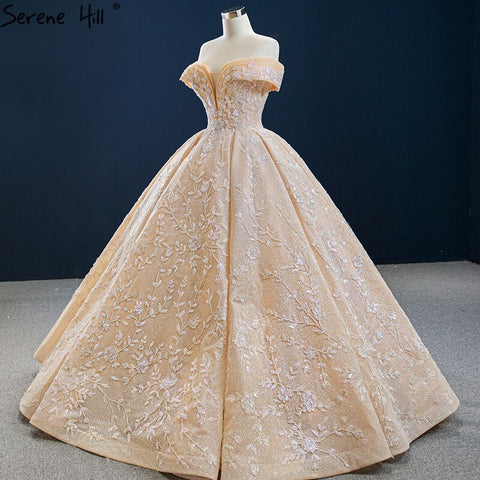 Vestidos de novia Dubai Gold con diseño de hombros descubiertos, colección 2025, flores hechas a mano con pedrería, vestidos de novia sexys HM67135, hechos a medida. 