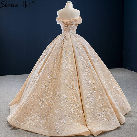 Vestidos de novia Dubai Gold con diseño de hombros descubiertos, colección 2025, flores hechas a mano con pedrería, vestidos de novia sexys HM67135, hechos a medida. 