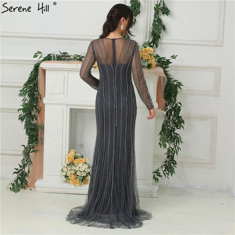 Rebajas en Dubái. Nuevos vestidos de noche de sirena dorados, moda 2025. Vestido de fiesta de noche sexy y lujoso con mangas largas y pedrería (LA6629). 