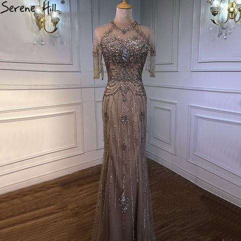 Vestido de noche de lujo estilo sirena color nude, cuello redondo, manga corta, con cuentas y borlas, modelo LA70646 