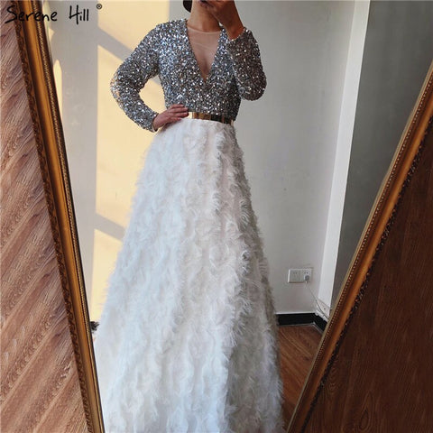 Dubai White Long Sleeves Luxury Evening Dresses 2025 V-Neck Sexy Sequined Tiered Evening Gowns LA6574