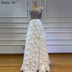 On Sale No Return No Refund Sale Dubai White V-Neck Backless Luxury Evening Dresses 2025 Sleevleess Sequined Tiered Formal Dress LA60955