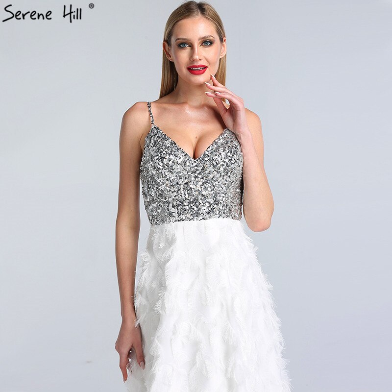 On Sale No Return No Refund Sale Dubai White V-Neck Backless Luxury Evening Dresses 2025 Sleevleess Sequined Tiered Formal Dress LA60955