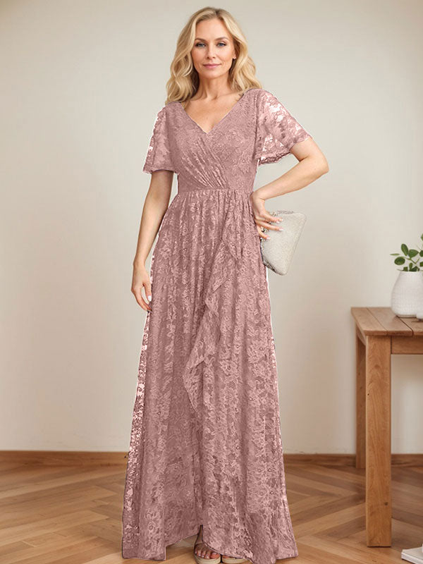 Robe de mère de la mariée asymétrique en dentelle, coupe trapèze, col en V et volants cascade 