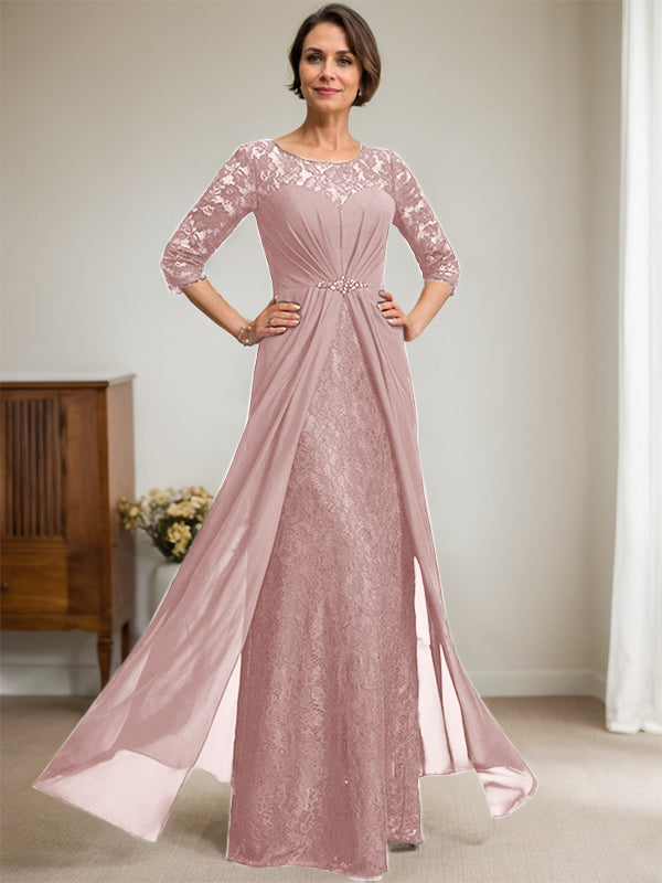 Robe de mariée en mousseline de soie dentelle, coupe trapèze, décolleté illusion, longueur au sol, ornée de perles et de volants 