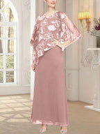 Robe longue en maille pailletée avec corsage asymétrique original 