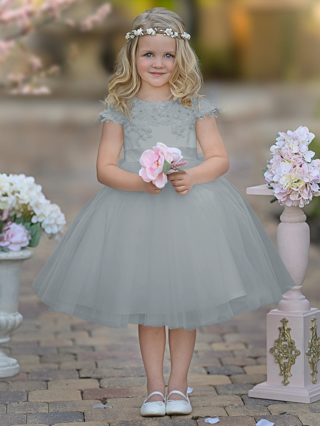 Vestido de niña de las flores de la Primera Comunión, color marfil, de tul satinado hasta la rodilla 