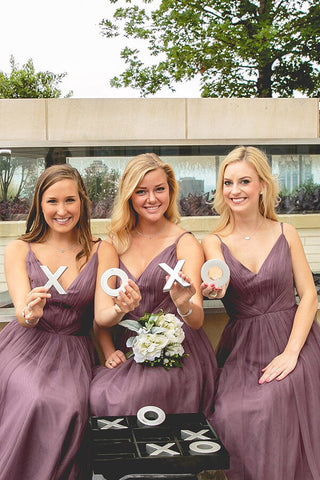 Dusty Purple Tulle Spaghetti Straps A-line V-neck Bridesmaid Dresses