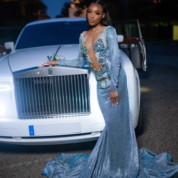 Robe de bal de soirée sirène dos nu en satin bleu somptueux ornée de perles Y7949