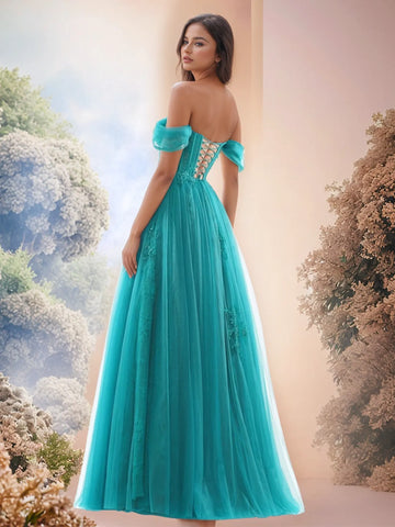 Vestido de noche de gala con encaje bordado y corpiño de hombros descubiertos