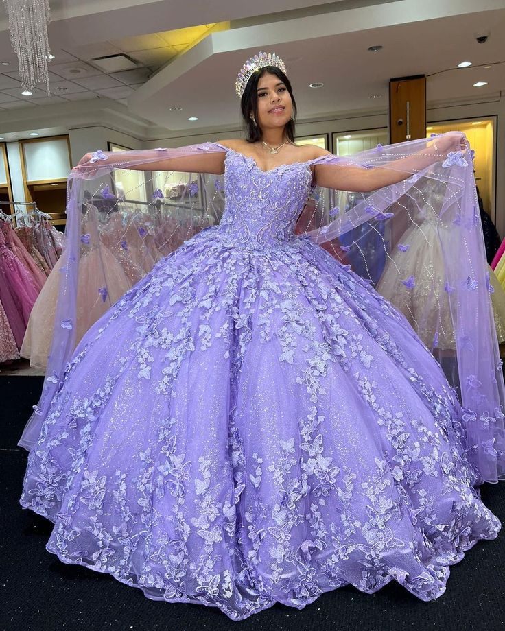 Vestido de baile de lavanda de lujo con mariposas, vestido para quinceañera Y6755