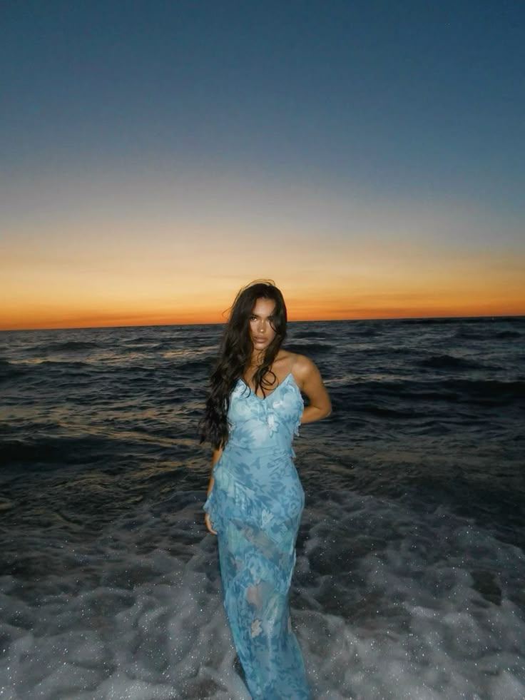 Vestido de noche azul de gasa estampada, tirantes finos, escote en V, estilo elegante, modelo Y8258