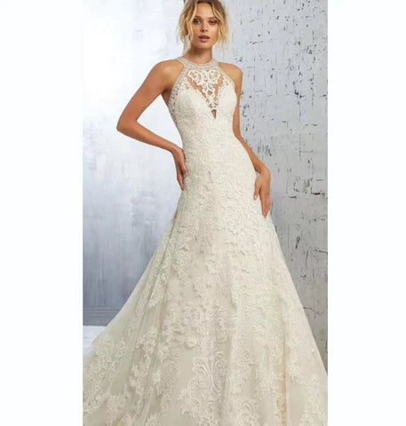 Robe de soirée beige élégante avec dos nu en dentelle, coupe trapèze, sans manches, découpe et traîne, longueur au sol, pour femme 