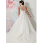 Vestidos de novia elegantes de tallas grandes con cuello redondo, confeccionados a medida, con apliques de organza transparente y corte en A. 